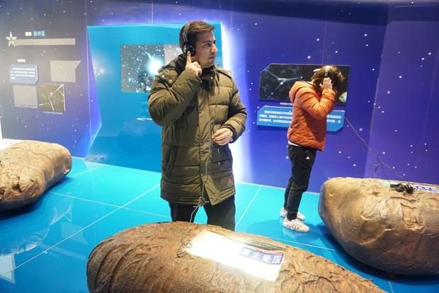 【學(xué)思踐悟·十九大】印度專家：厲害了！中國“天眼”展現(xiàn)大國科技實力